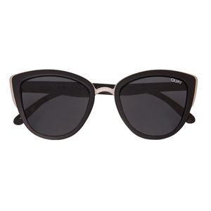 Quay My Girl Sunglasses in Black/Smoke